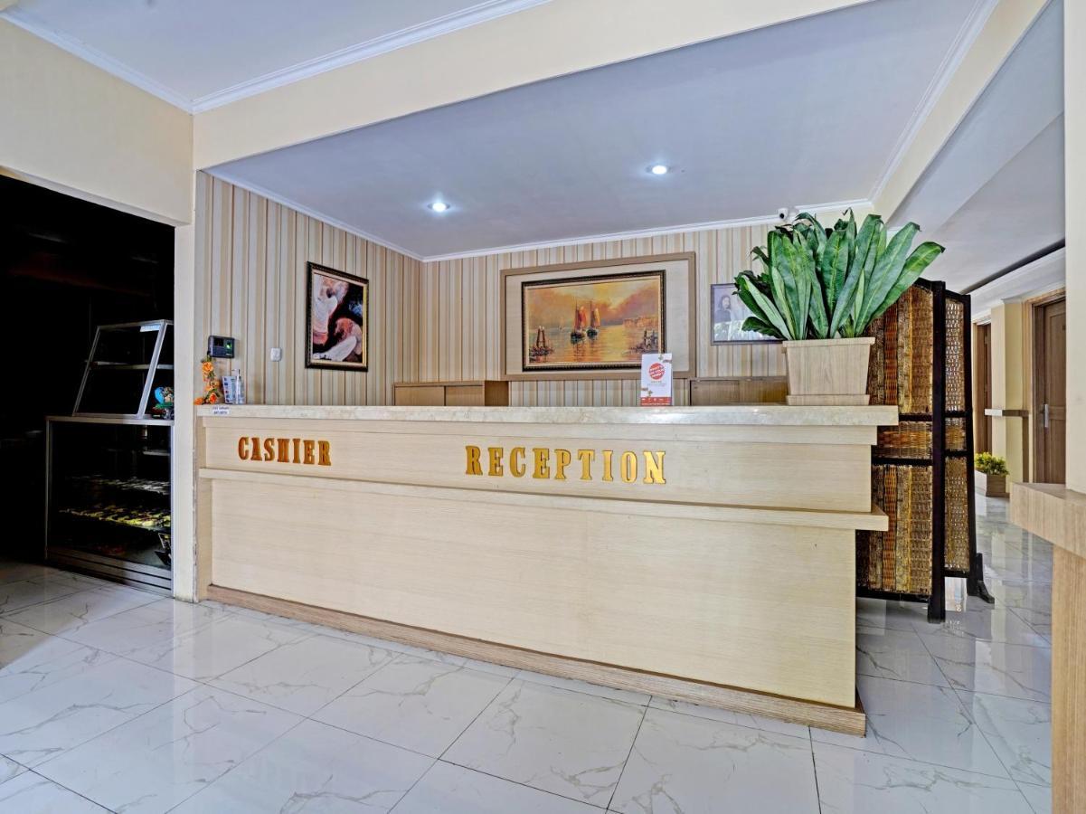 בנדונג Oyo 3953 Hotel Catellya II Cipaku מראה חיצוני תמונה