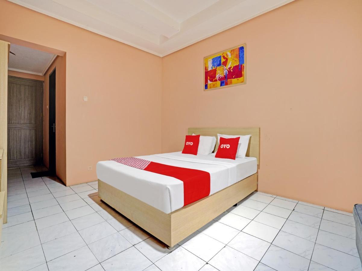 בנדונג Oyo 3953 Hotel Catellya II Cipaku מראה חיצוני תמונה