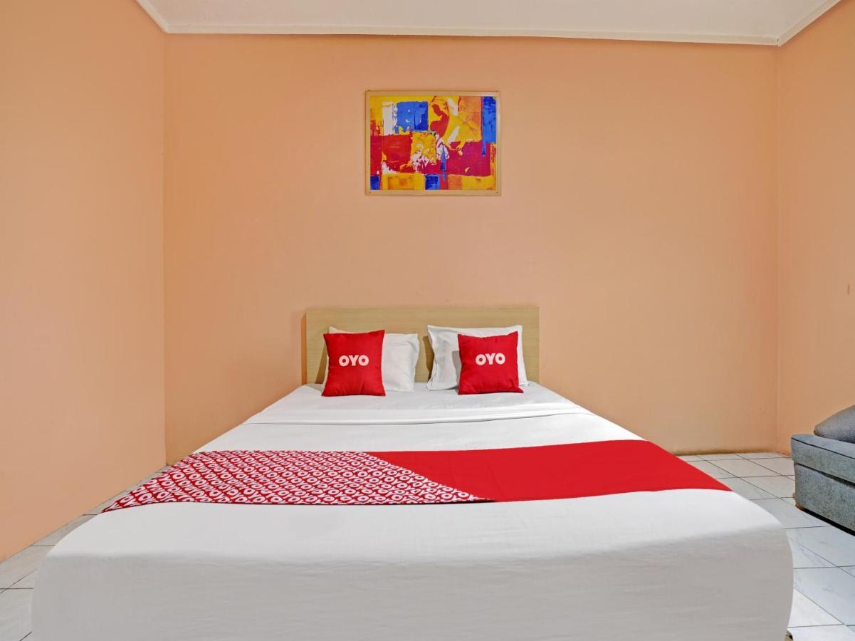 בנדונג Oyo 3953 Hotel Catellya II Cipaku מראה חיצוני תמונה